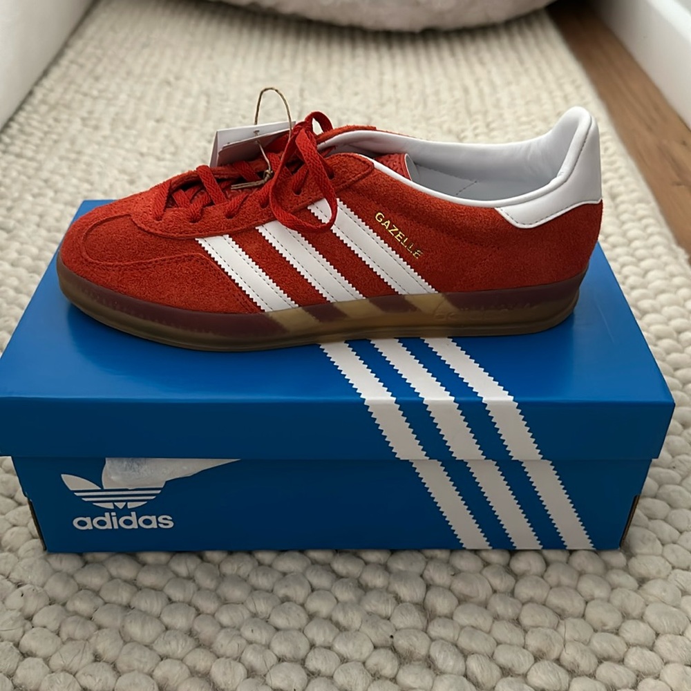 NWT: Red Adidas Gazelle